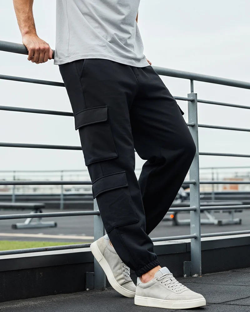 بيواكوف Men's Black Super Loose Fit Brushed Cargo Joggers